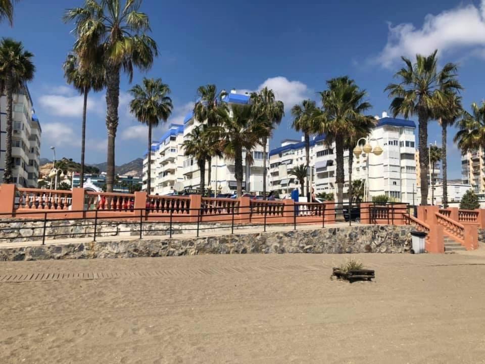 Luxury Beachfront Apartment In Benalmadena Costa 外观 照片
