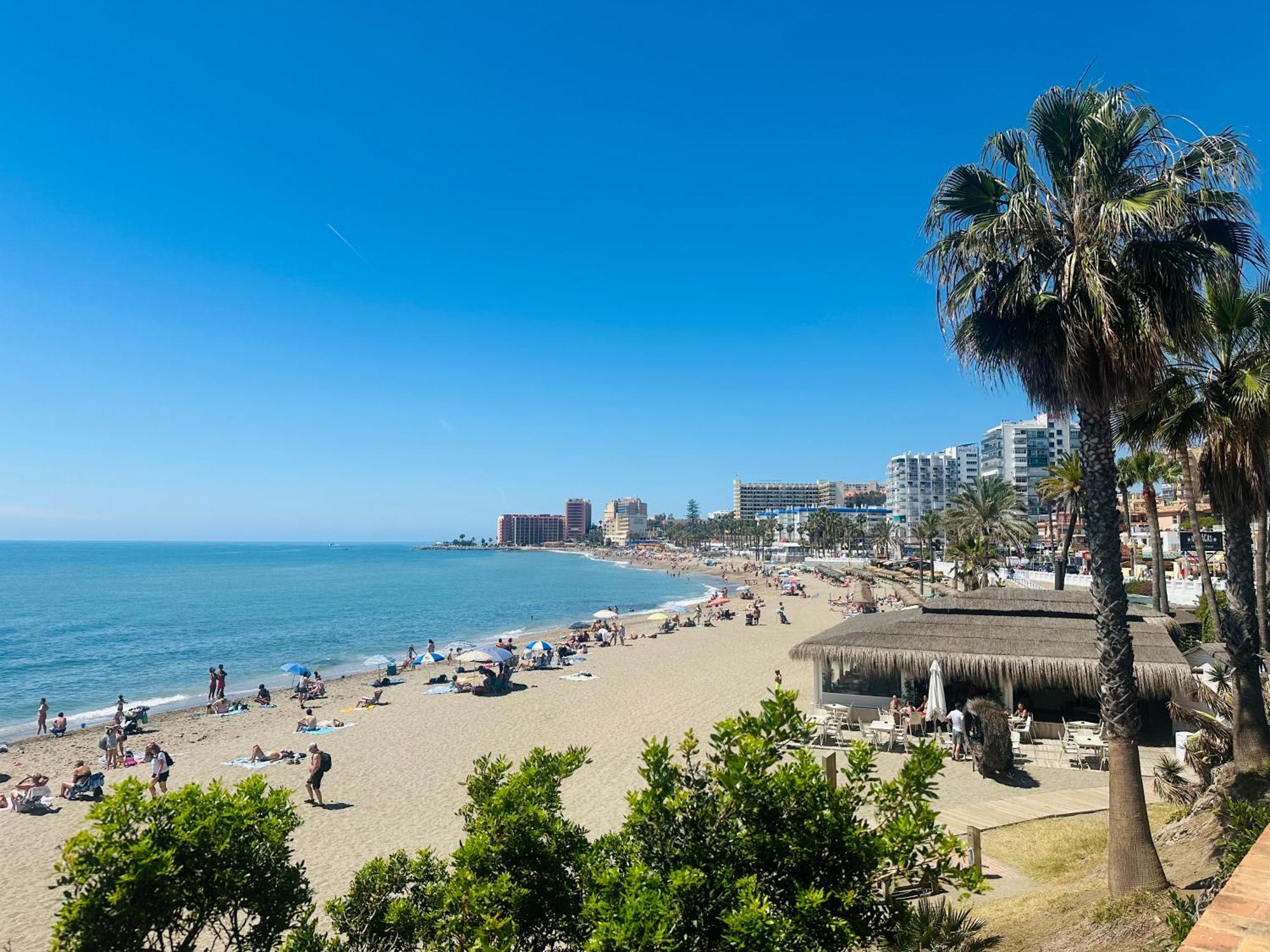 Luxury Beachfront Apartment In Benalmadena Costa 外观 照片