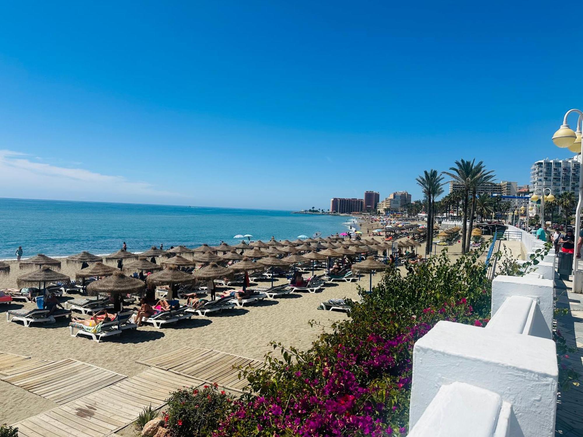 Luxury Beachfront Apartment In Benalmadena Costa 外观 照片