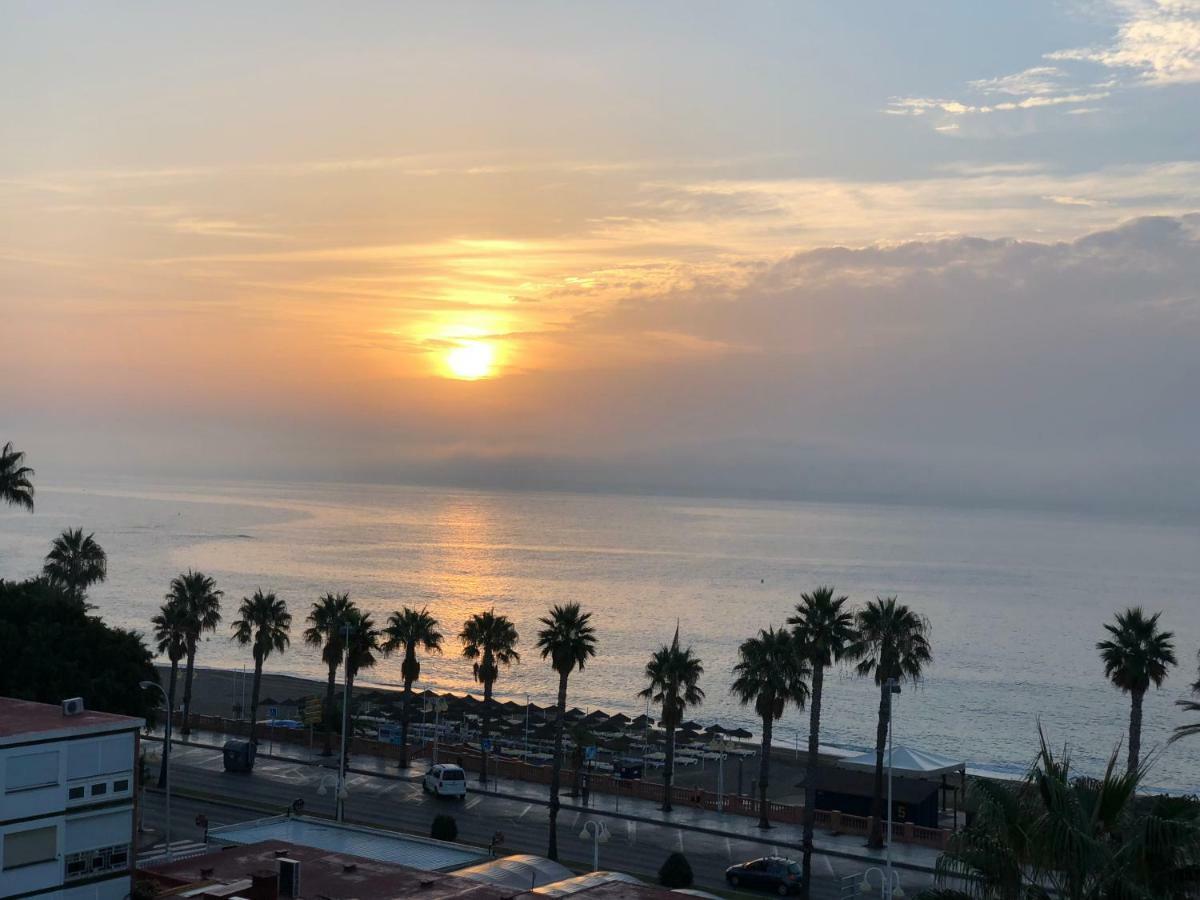 Luxury Beachfront Apartment In Benalmadena Costa 外观 照片