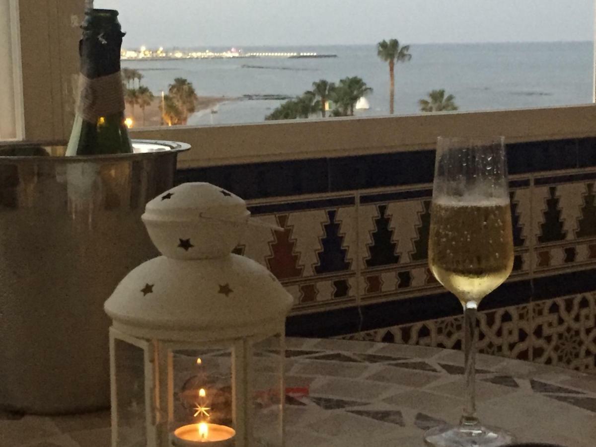 Luxury Beachfront Apartment In Benalmadena Costa 外观 照片